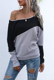Maglione pullover in maglia a costine con spalle ribassate e cuciture a contrasto da donna